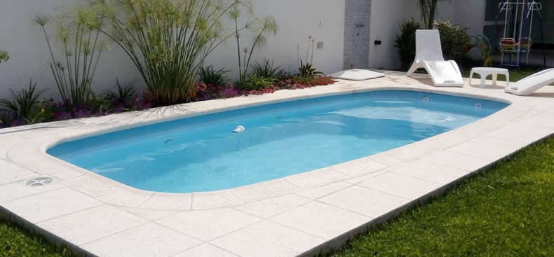 ¿Por qué elegir losetas atérmicas para tu pileta?